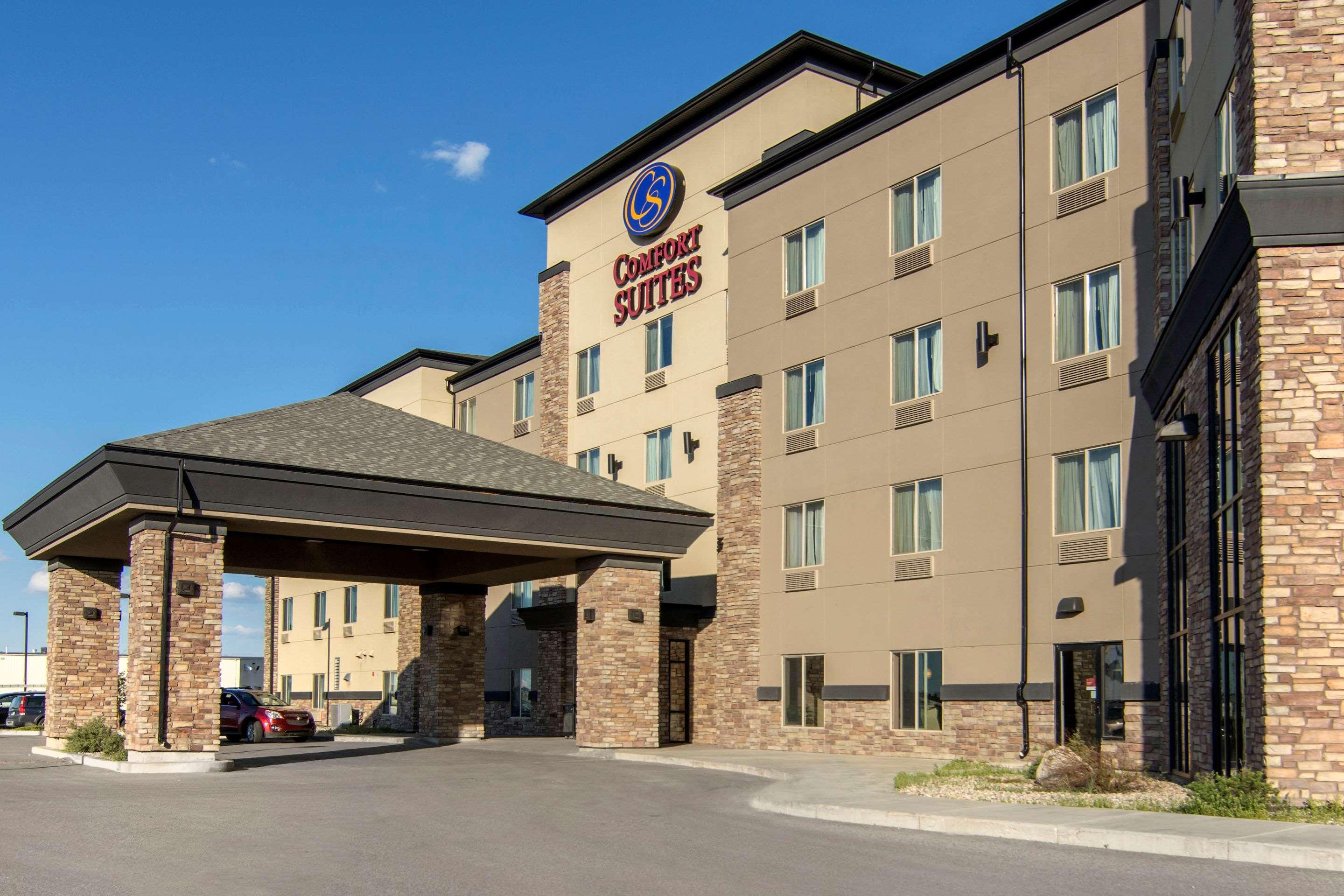Comfort Suites Saskatoon Exterior photo